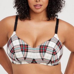 Torrid Dream Wire-Free Bra 46DD